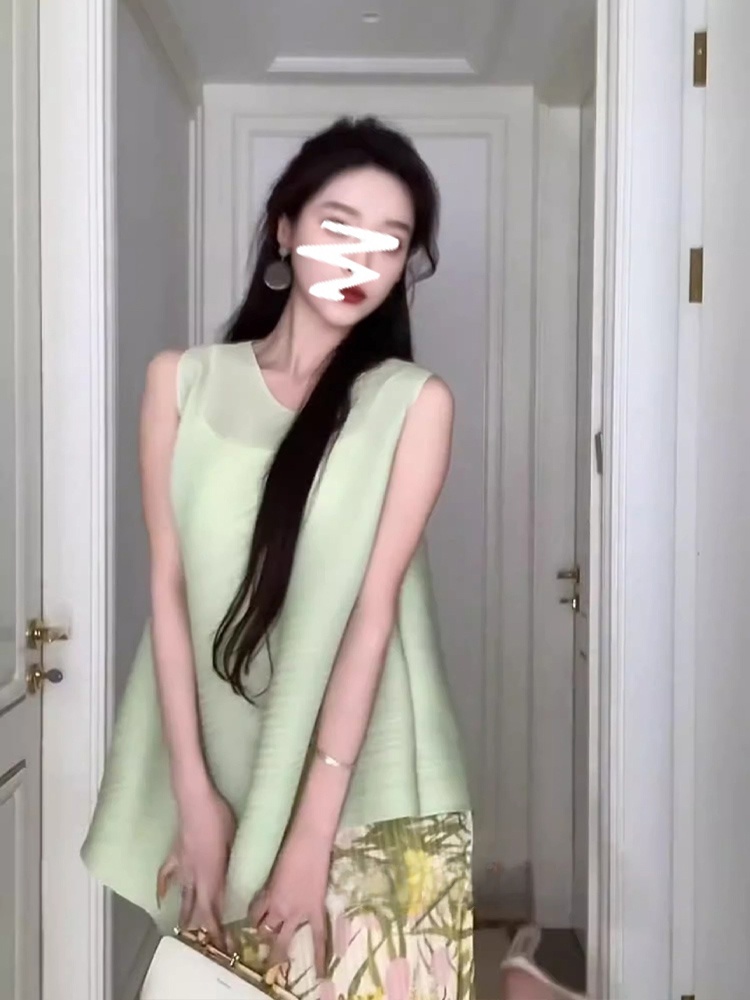 ชุดสองชิ้น เสื้อท่อนบนแบบพับแล - Women Fashion Over The Years บทวิจารณ์และราคา
