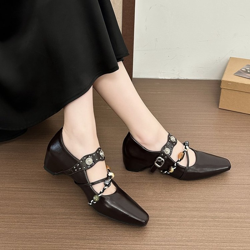 รองเท้าสไตล์เมอร์รี่เจนแบบเรโท - Women'S Fashion Footwear บทวิจารณ์และราคา