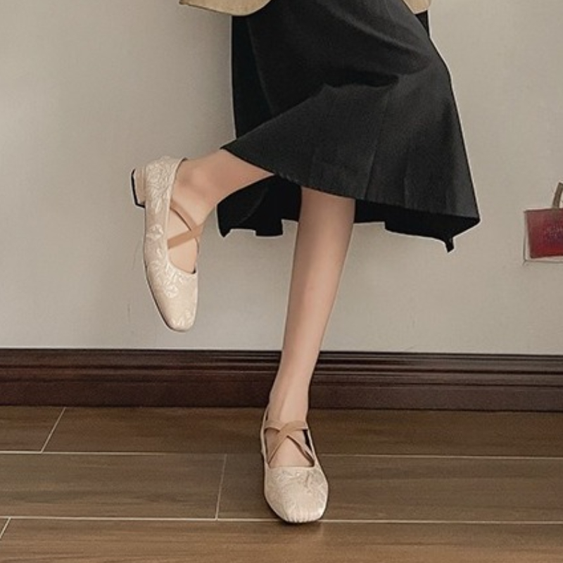 รองเท้าแฟลตไซส์ใหญ่ ปี 2025 สำ - Women'S Fashion Footwear บทวิจารณ์และราคา