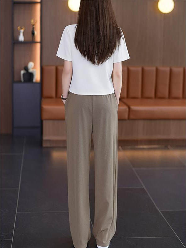 ชุดลำลองสไตล์สปอร์ตสำหรับผู้หญ - Women Fashion Over The Years บทวิจารณ์และราคา